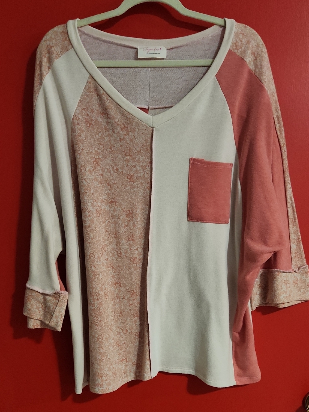 XL Sugar Colorblock V-Neck Tunic in Ivory & Pink